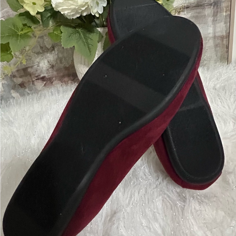 White Mountain Women’s Burgundy Suede Penny Loafers - Picture 7 of 7